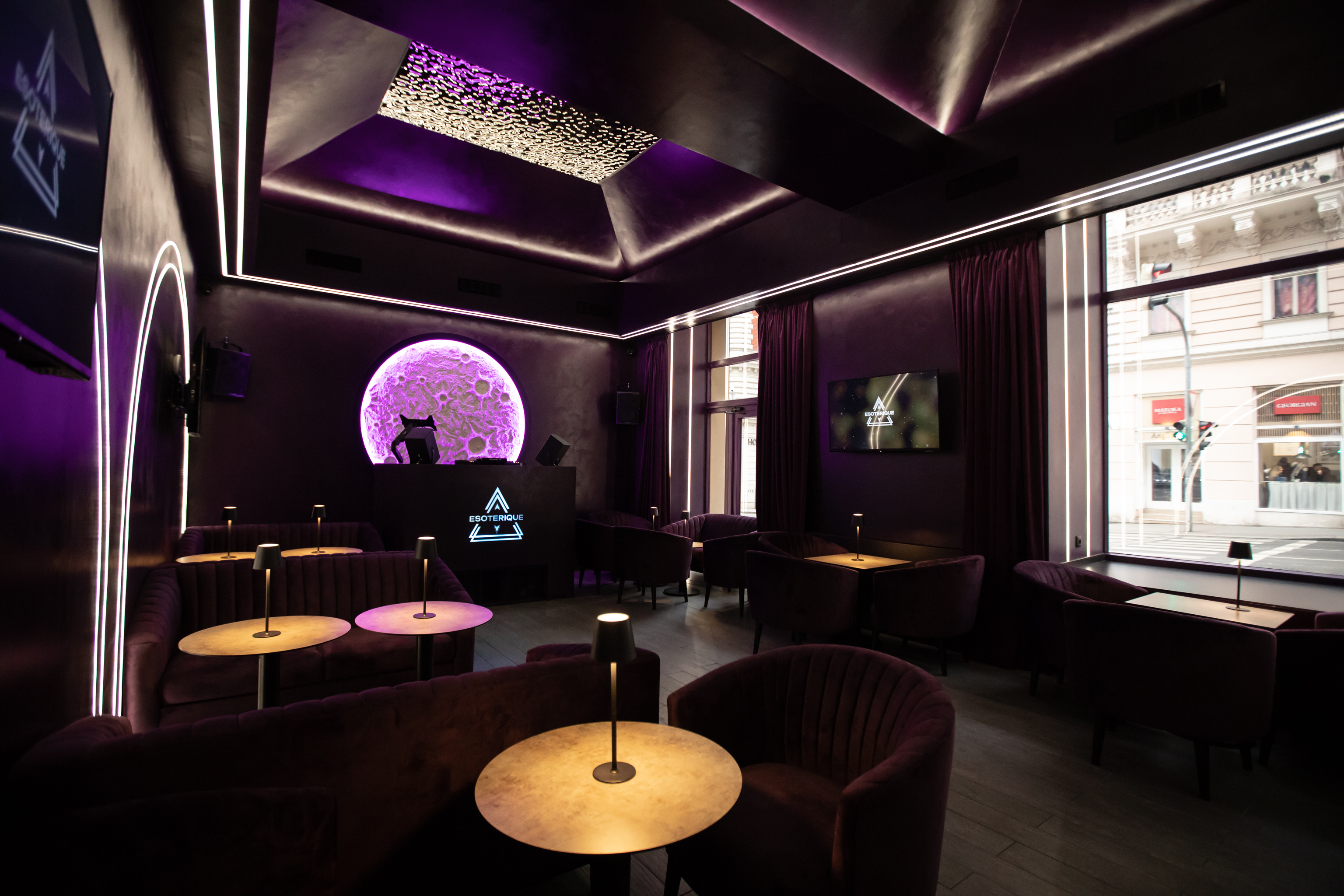 Restaurace Esoterique