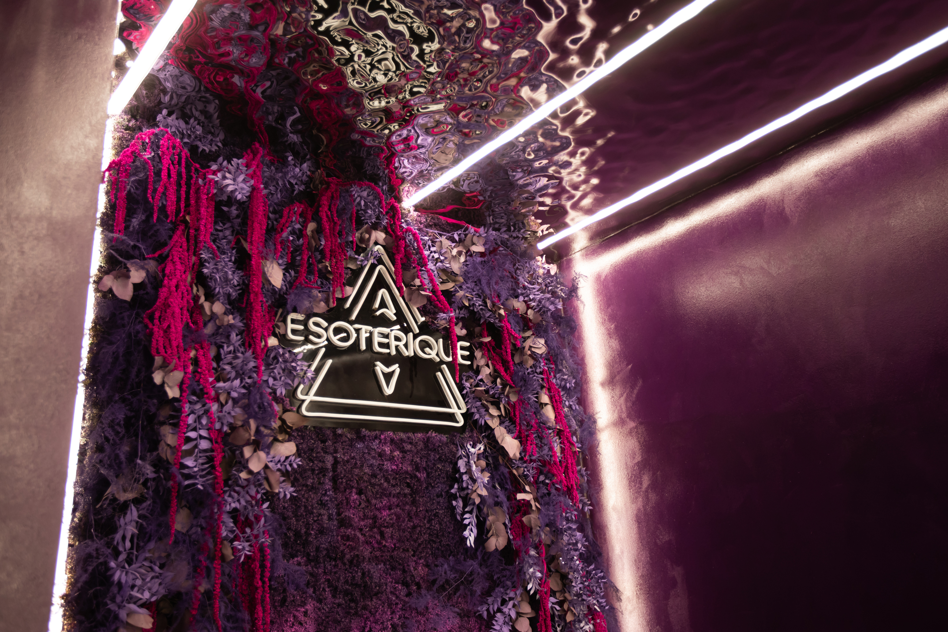 Byt 1+kk, Vršovice — kuchyňský kout